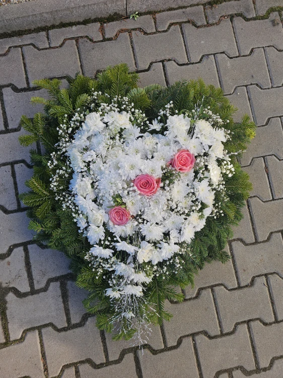 Veniec SRDCE priemer 70cm